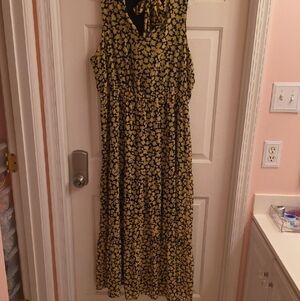 Targets Who What Wear Yellow Floral Sleeveless Maxi Dress with Neck Tie